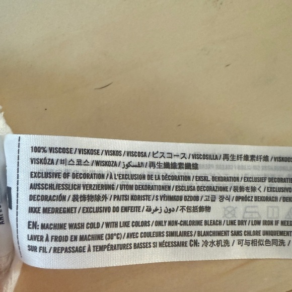 Abercrombie and Fitch White Cropped Batwing Button V -Neck Blouse - Picture 8 of 8